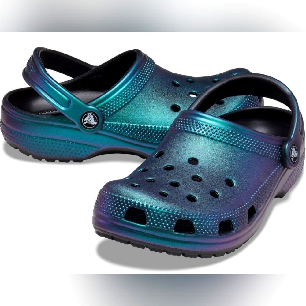 Crocs, Classic prismatic clog. SZ Women’s 8.